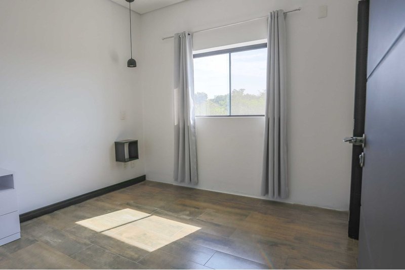 Casa à venda, 140m - 3 Dorm. 2 Suítes - R$ 880.000 - Condomínio Reserva Ipanema - Sorocaba Avenida Ipanema Sorocaba - 