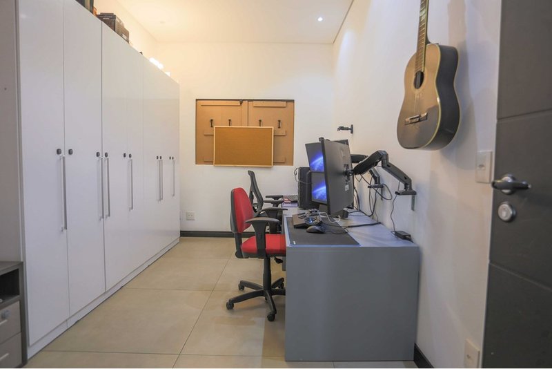 Casa à venda, 140m - 3 Dorm. 2 Suítes - R$ 880.000 - Condomínio Reserva Ipanema - Sorocaba Avenida Ipanema Sorocaba - 