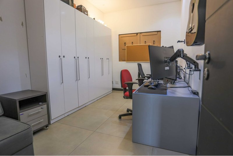 Casa à venda, 140m - 3 Dorm. 2 Suítes - R$ 880.000 - Condomínio Reserva Ipanema - Sorocaba Avenida Ipanema Sorocaba - 