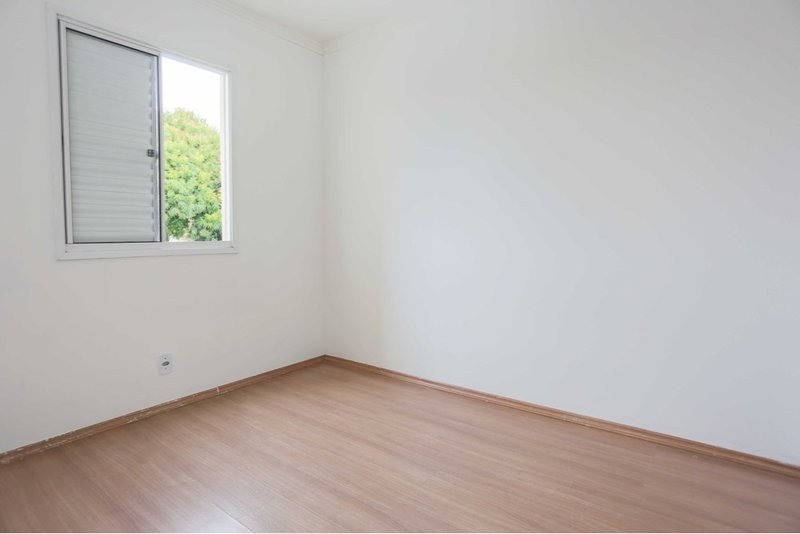 Apartamento à venda, 55m - 2 Dorm. - R$ 198.880 - Cond. Ilha de Malaga - Votorantim SP Avenida Cristiano Vieira Pedrico Votorantim - 