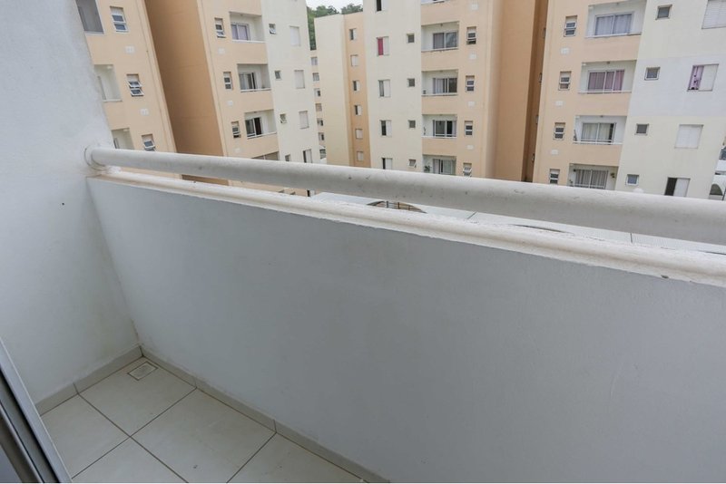 Apartamento à venda, 55m - 2 Dorm. - R$ 198.880 - Cond. Ilha de Malaga - Votorantim SP Avenida Cristiano Vieira Pedrico Votorantim - 