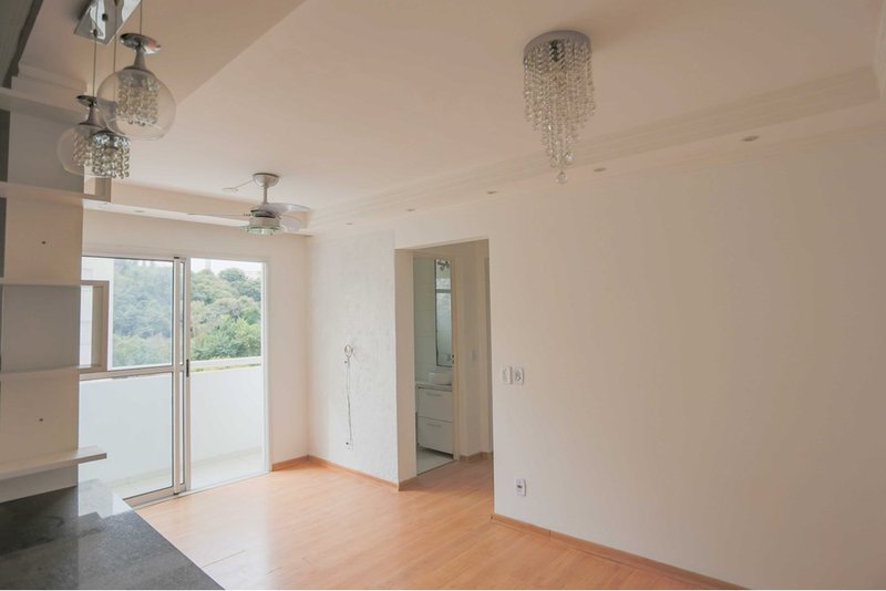 Apartamento à venda, 55m - 2 Dorm. - R$ 198.880 - Cond. Ilha de Malaga - Votorantim SP Avenida Cristiano Vieira Pedrico Votorantim - 