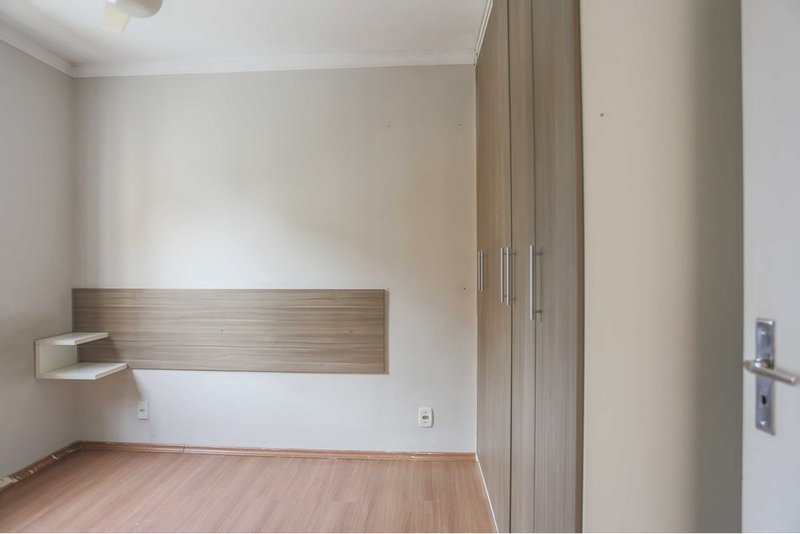 Apartamento à venda, 55m - 2 Dorm. - R$ 198.880 - Cond. Ilha de Malaga - Votorantim SP Avenida Cristiano Vieira Pedrico Votorantim - 