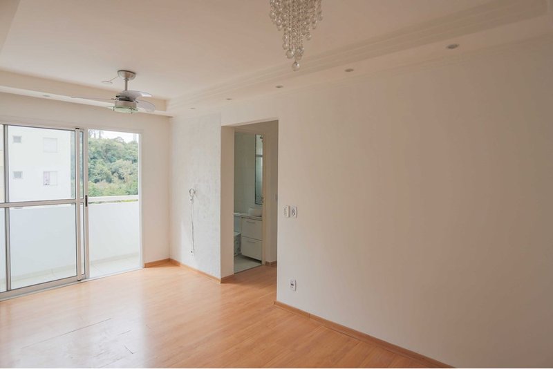 Apartamento à venda, 55m - 2 Dorm. - R$ 198.880 - Cond. Ilha de Malaga - Votorantim SP Avenida Cristiano Vieira Pedrico Votorantim - 