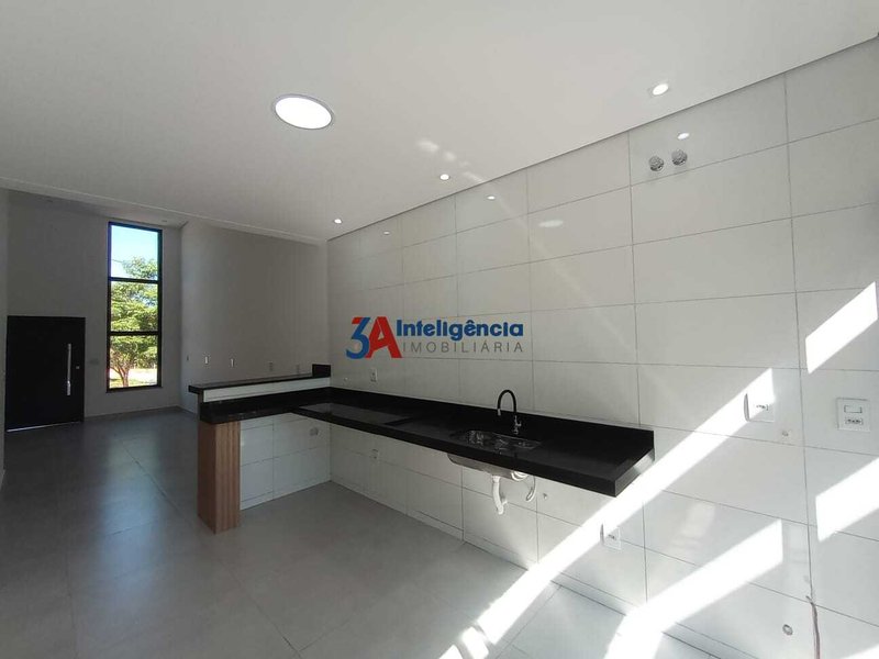 CASA COND. VILLAGIO IPANEMA I – SOROCABA  Sorocaba - 
