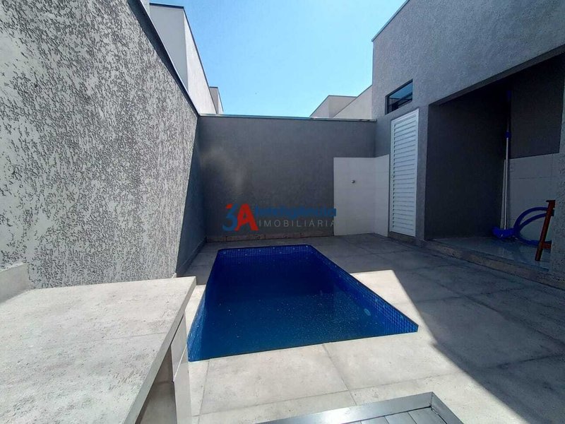 CASA COND. VILLAGIO IPANEMA I – SOROCABA  Sorocaba - 