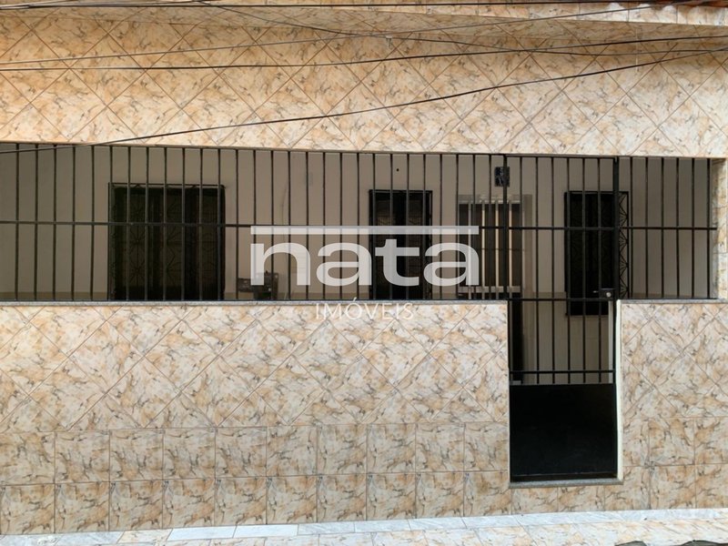 Casa com 2 quartos no Laureano/Carolina para locação Rua Capitão Damasceno Duque de Caxias - 