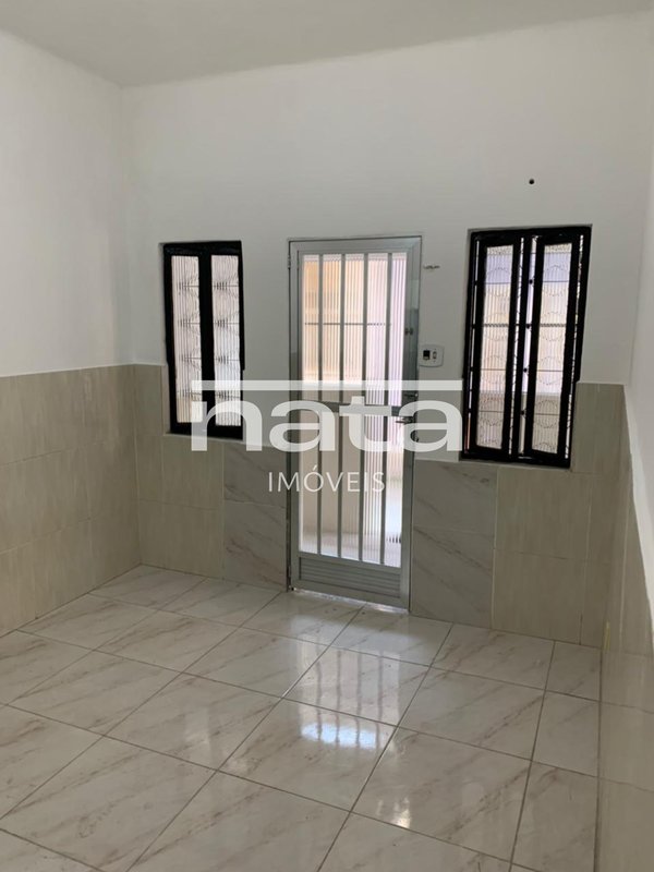 Casa com 2 quartos no Laureano/Carolina para locação Rua Capitão Damasceno Duque de Caxias - 