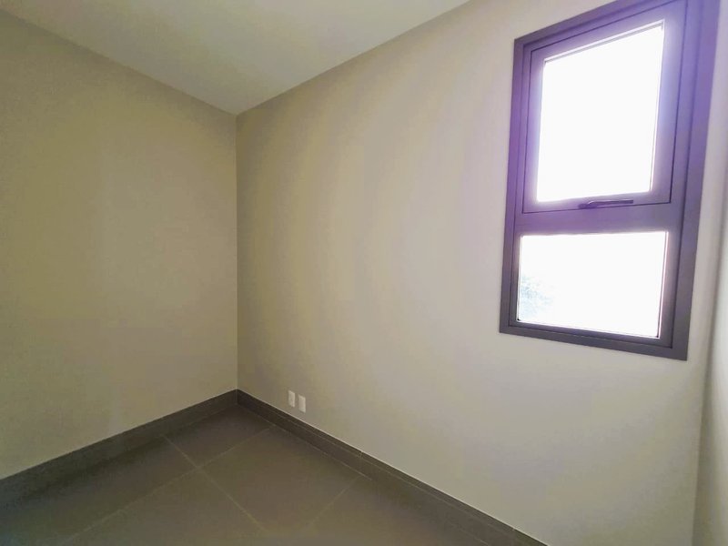 APARTAMENTO À VENDA DE ALTO PADRÃO - 350m² - 4 DORMITÓRIOS - 4 SUÍTES - 5 VAGAS DE GARAGEM Rua Doutor Veiga Filho São Paulo - 