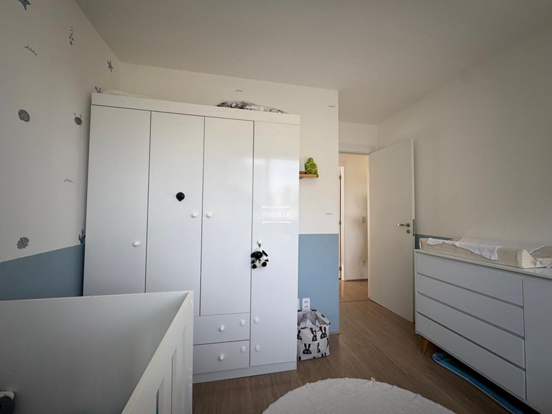 Apartamento 3 dormitórios sendo 1 suíte + 2 vagas de garagem  Guarulhos - 