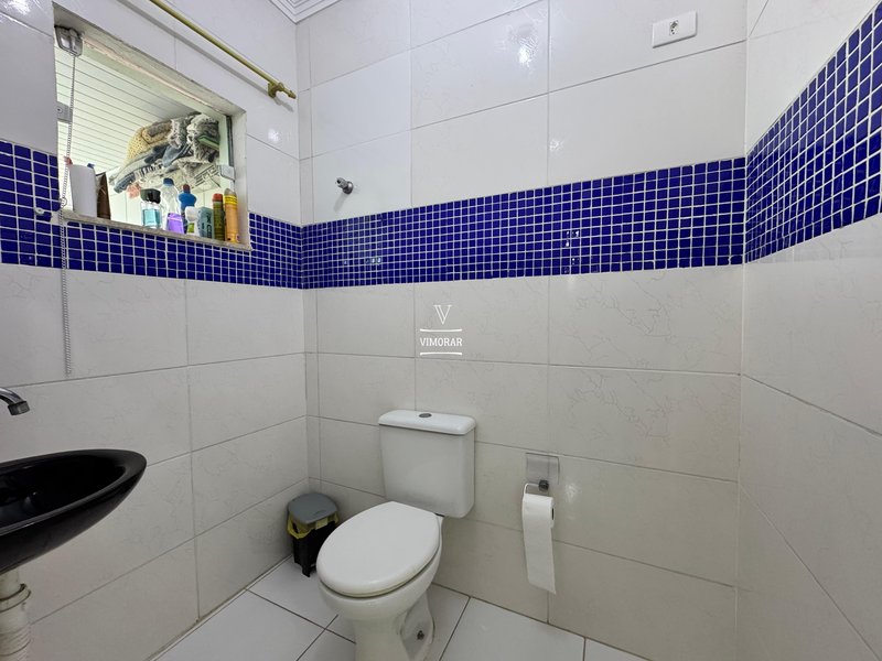 Sobrado 3 dormit&oacute;rios sendo 1 su&iacute;te + 2 vagas de garagem  Guarulhos - 