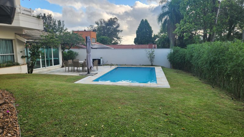Casa à venda em condomínio de luxo Avenida Bom Pastor Santana de Parnaíba - 