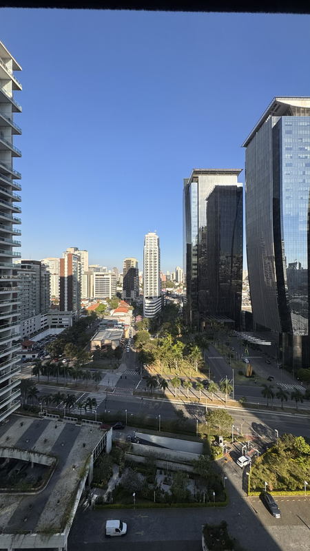O APARTAMENTO QUE REDEFINE O LUXO NO CENÁRIO MAIS REVITALIZADO DE SÃO PAULO Rua Engenheiro Mesquita Sampaio São Paulo - 