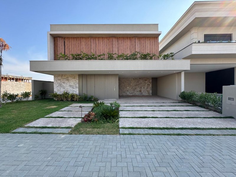 Resid&ecirc;ncia Exclusiva de Alto Padr&atilde;o &ndash; Conforto e Sofistica&ccedil;&atilde;o em condom&iacute;nio de Luxo Avenida Marcelo Fiolo Pupo de Campos Ferreira Campinas - 