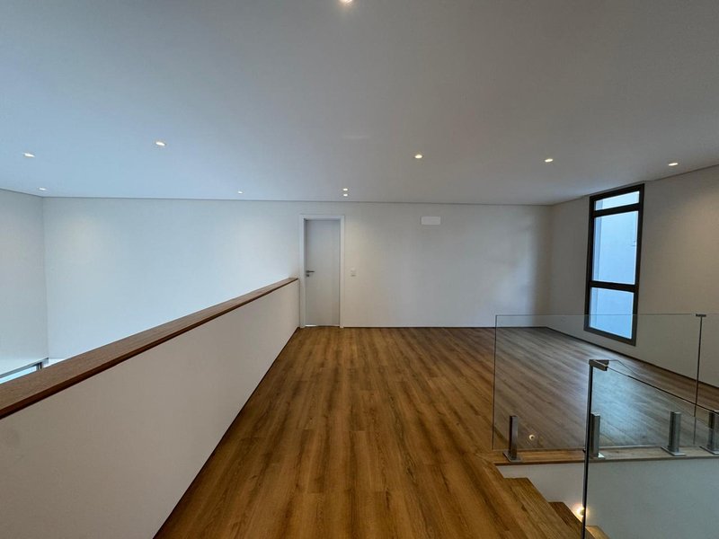 Resid&ecirc;ncia Exclusiva de Alto Padr&atilde;o &ndash; Conforto e Sofistica&ccedil;&atilde;o em condom&iacute;nio de Luxo Avenida Marcelo Fiolo Pupo de Campos Ferreira Campinas - 