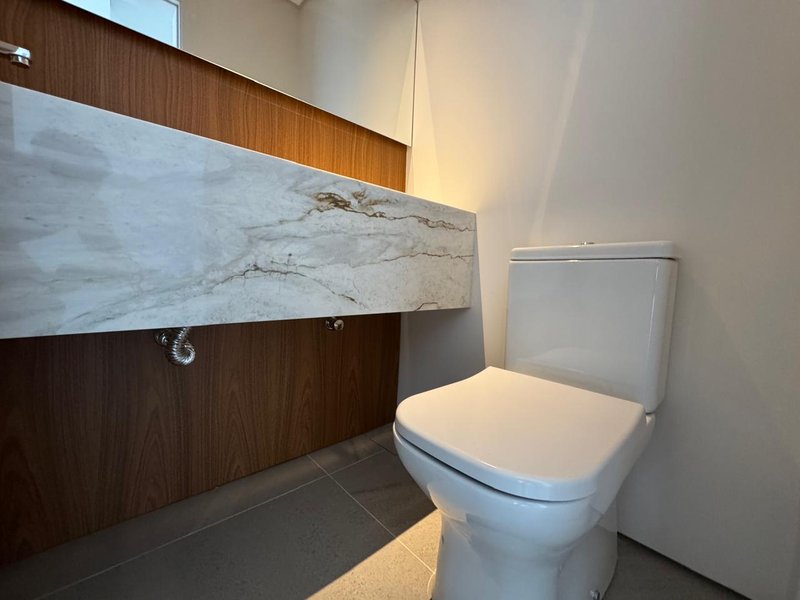 Resid&ecirc;ncia Exclusiva de Alto Padr&atilde;o &ndash; Conforto e Sofistica&ccedil;&atilde;o em condom&iacute;nio de Luxo Avenida Marcelo Fiolo Pupo de Campos Ferreira Campinas - 