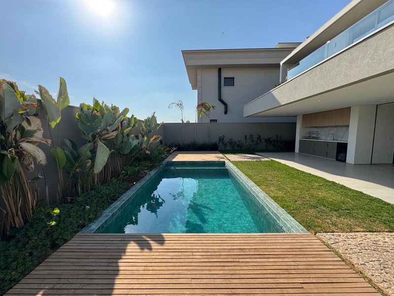 Resid&ecirc;ncia Exclusiva de Alto Padr&atilde;o &ndash; Conforto e Sofistica&ccedil;&atilde;o em condom&iacute;nio de Luxo Avenida Marcelo Fiolo Pupo de Campos Ferreira Campinas - 