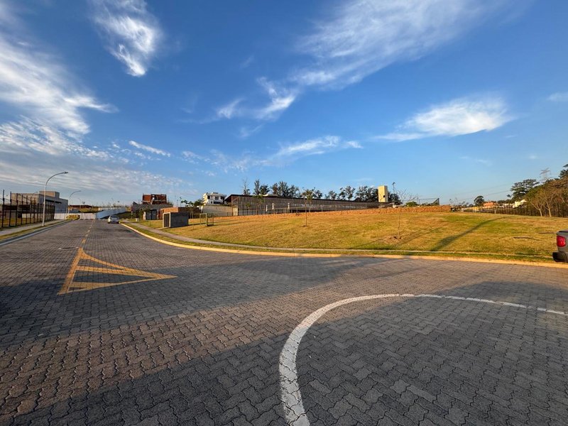 Lote Exclusivo de 488m² no Condomínio Artesano Galleria – Analisa permuta! Avenida Isaura Roque Quércia Campinas - 
