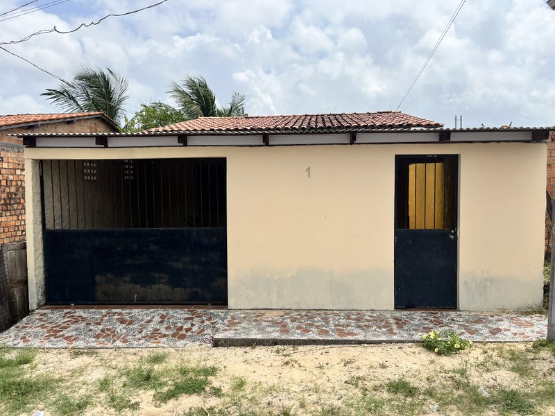 Casa com Piscina Bom Jesus Rua Adelino de Barros Salinópolis - 