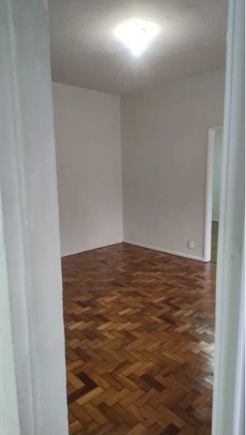 Alugo um apartamento de 2/4 em Casca Dura - Rio de Janeiro Rua Tomás Alves Rio de Janeiro - 