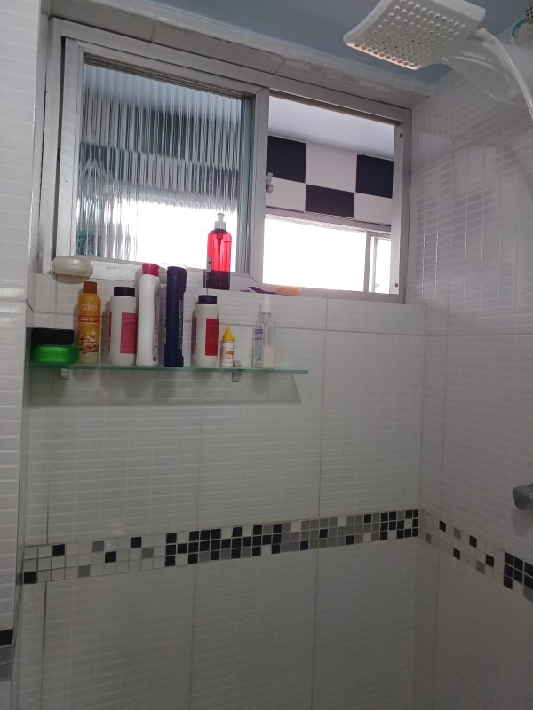APARTAMENTO 3 QUARTOS SUÍTE VARANDA DEPENDÊNCIA NASCENTE 2 GARAGENS À VENDA EM BROTAS! Rua Comendador Pereira da Silva Salvador - 