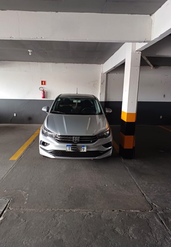 APARTAMENTO 3 QUARTOS SUÍTE VARANDA DEPENDÊNCIA NASCENTE 2 GARAGENS À VENDA EM BROTAS! Rua Comendador Pereira da Silva Salvador - 