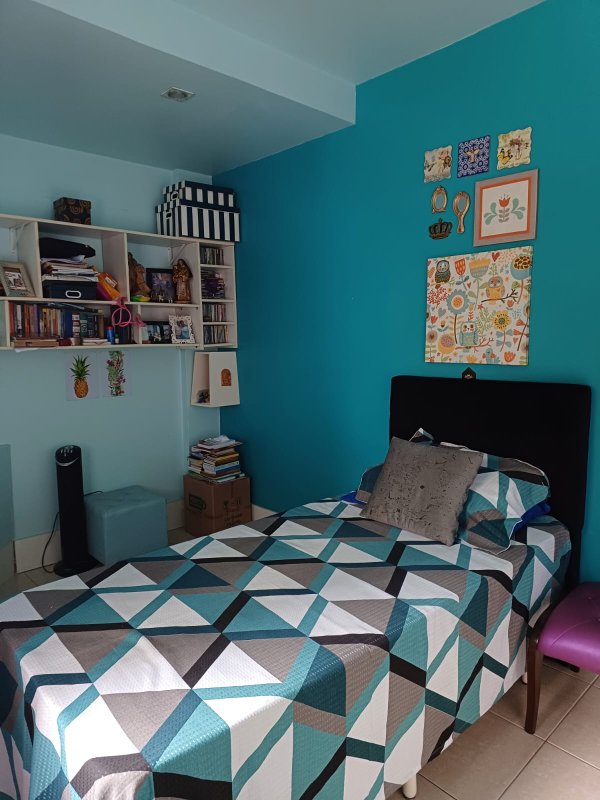 APARTAMENTO 3 QUARTOS SUÍTE VARANDA DEPENDÊNCIA NASCENTE 2 GARAGENS À VENDA EM BROTAS! Rua Comendador Pereira da Silva Salvador - 