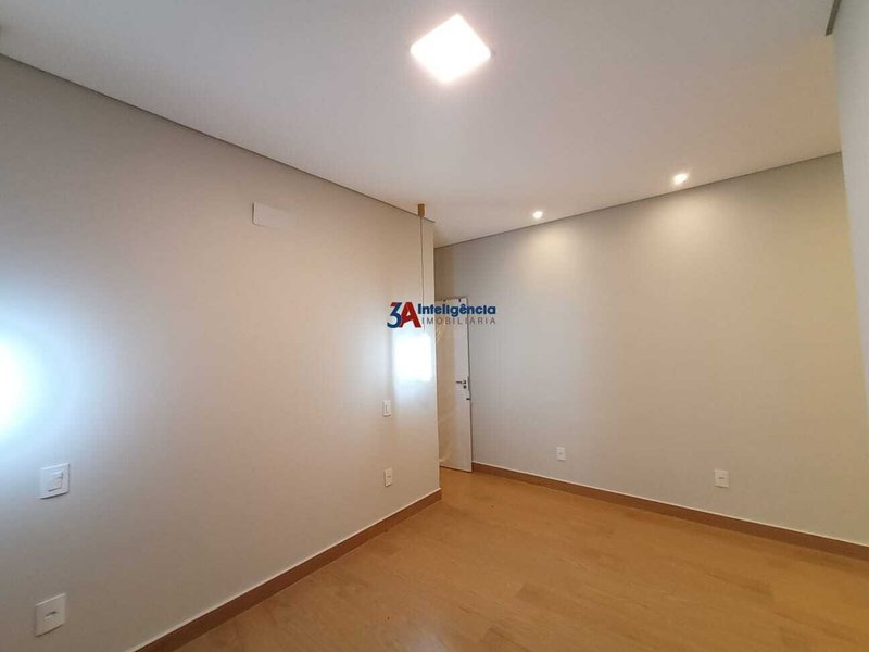 CASA CONDOM&Iacute;NIO RESERVA IPANEMA &ndash; SOROCABA  Sorocaba - 