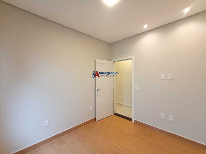 CASA CONDOM&Iacute;NIO RESERVA IPANEMA &ndash; SOROCABA  Sorocaba - 