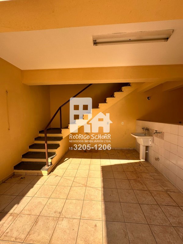 Casa maravilhosa com 3 quartos sendo uma suíte + edicula com 2 quartos e banheiro  Tatuí - 