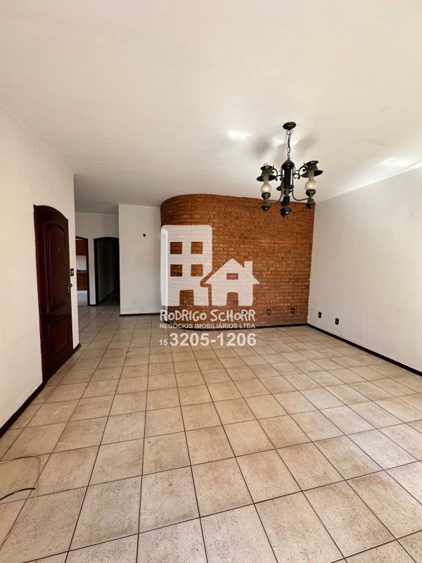 Casa maravilhosa com 3 quartos sendo uma suíte + edicula com 2 quartos e banheiro  Tatuí - 