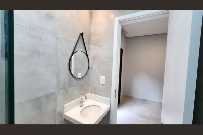 🏡 Village Lara – Marapé, Santos - SP Rua Alberto Veiga Santos - 