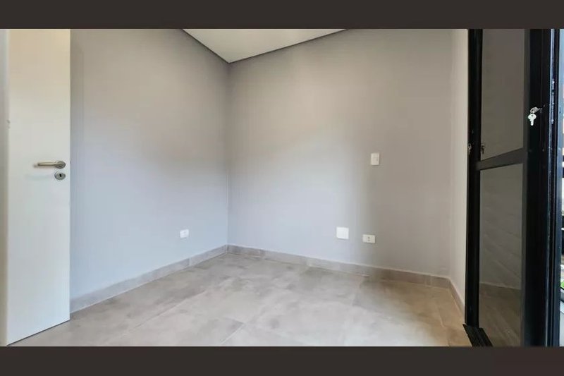 🏡 Village Lara – Marapé, Santos - SP Rua Alberto Veiga Santos - 