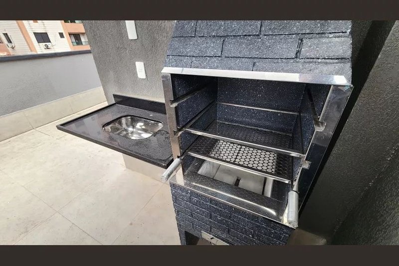 🏡 Village Lara – Marapé, Santos - SP Rua Alberto Veiga Santos - 
