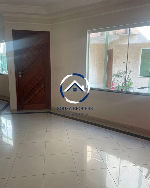 Lindo sobrado de 188m² na Vila Scarpelli em Santo André  Santo André - 