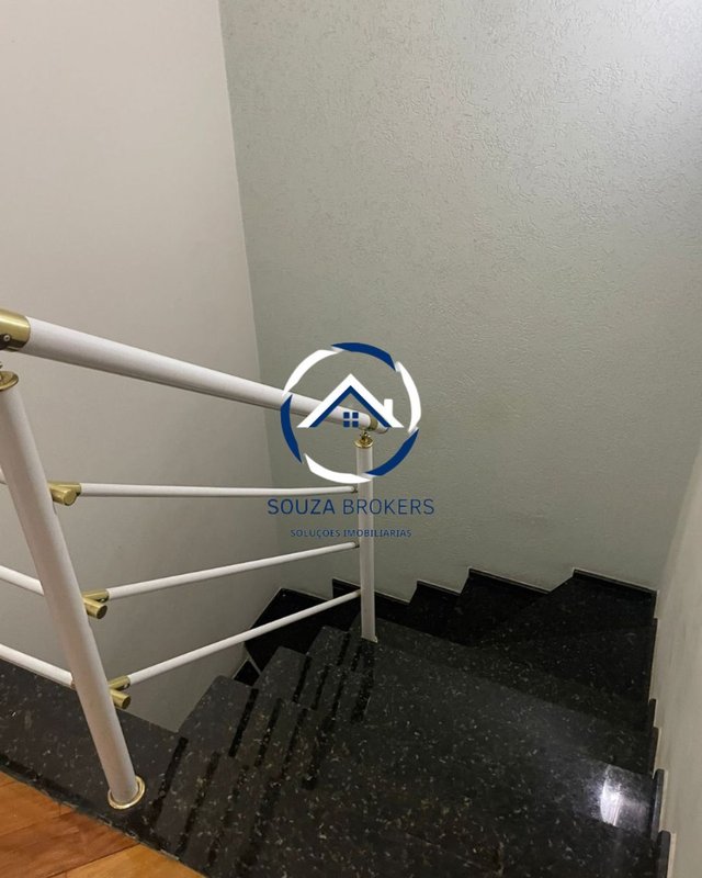 Lindo sobrado de 188m² na Vila Scarpelli em Santo André  Santo André - 