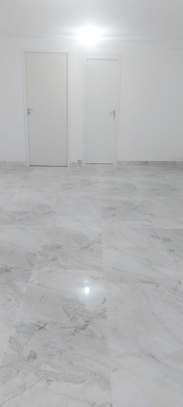 Casa à venda com 3 suítes e piscina Rua Sabiá Santana de Parnaíba - 