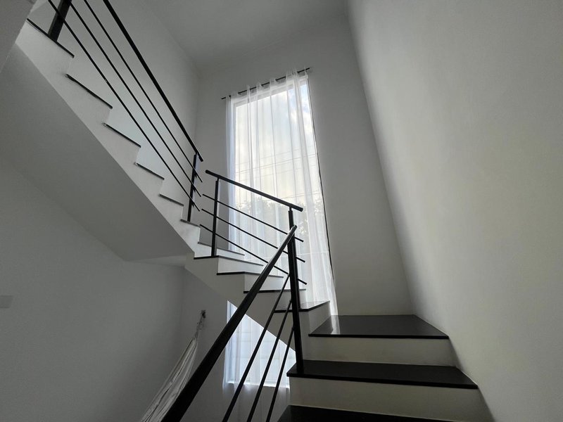 Casa à venda com 3 suítes e piscina Rua Sabiá Santana de Parnaíba - 