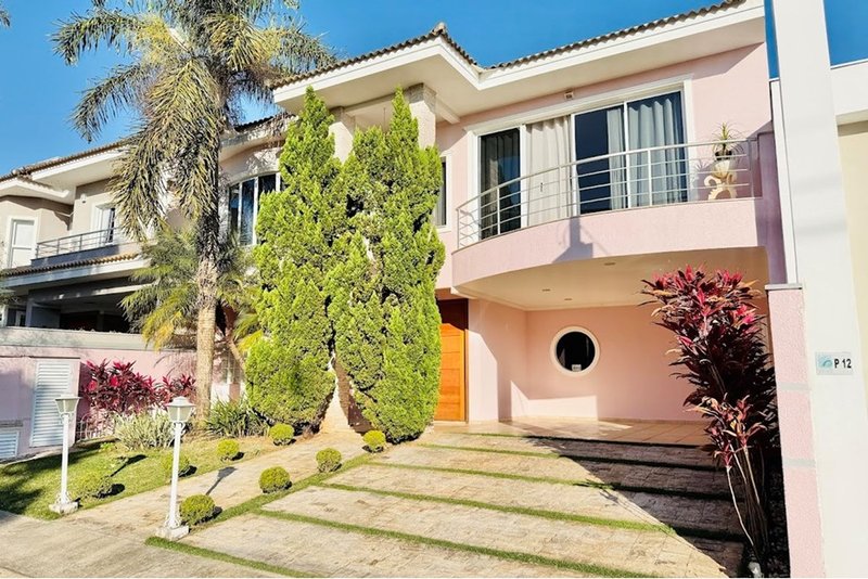 Casa à Venda 320m - R$ 1.950.000 - 4 Suites - Condominio Lago da Boa Vista - Sorocaba - SP Avenida Três de Março Sorocaba - 