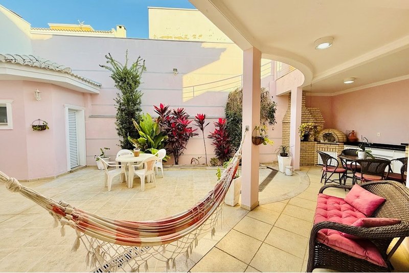 Casa à Venda 320m - R$ 1.950.000 - 4 Suites - Condominio Lago da Boa Vista - Sorocaba - SP Avenida Três de Março Sorocaba - 