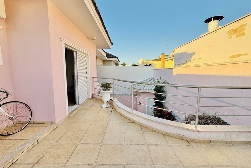 Casa à Venda 320m - R$ 1.950.000 - 4 Suites - Condominio Lago da Boa Vista - Sorocaba - SP Avenida Três de Março Sorocaba - 