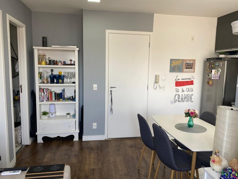 APARTAMENTO A VENDA PRÁTICO E ACONCHEGANTE - 31M², 1 QUARTO Rua Torres da Barra São Paulo - 