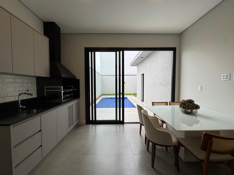 Casa Térrea Mobiliada à Venda no Residencial Santorine, Paulínia-SP Rua Sebastião Cardoso Paulínia - 