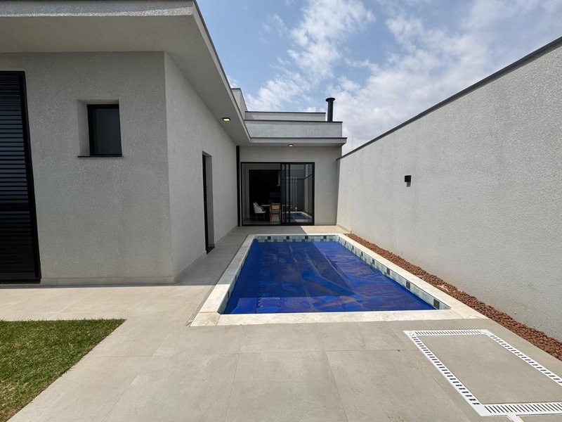 Casa Térrea Mobiliada à Venda no Residencial Santorine, Paulínia-SP Rua Sebastião Cardoso Paulínia - 