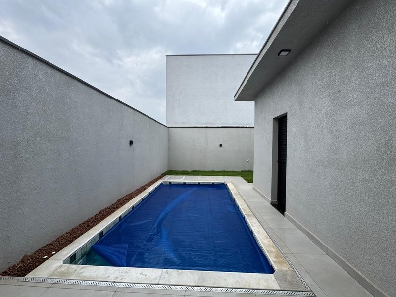 Casa Térrea Mobiliada à Venda no Residencial Santorine, Paulínia-SP Rua Sebastião Cardoso Paulínia - 