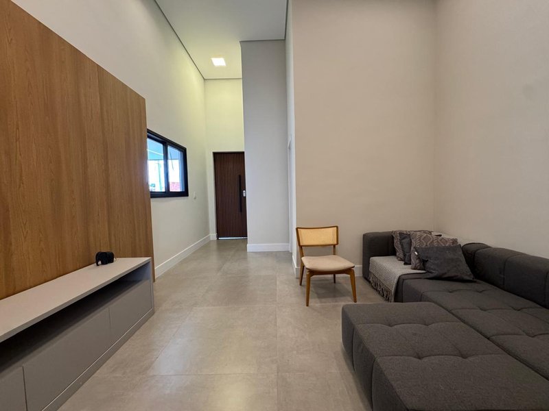 Casa Térrea Mobiliada à Venda no Residencial Santorine, Paulínia-SP Rua Sebastião Cardoso Paulínia - 