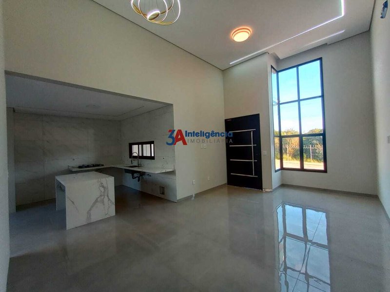 CASA COND. RESERVA IPANEMA – SOROCABA Avenida Presidente Itamar Franco Sorocaba - 
