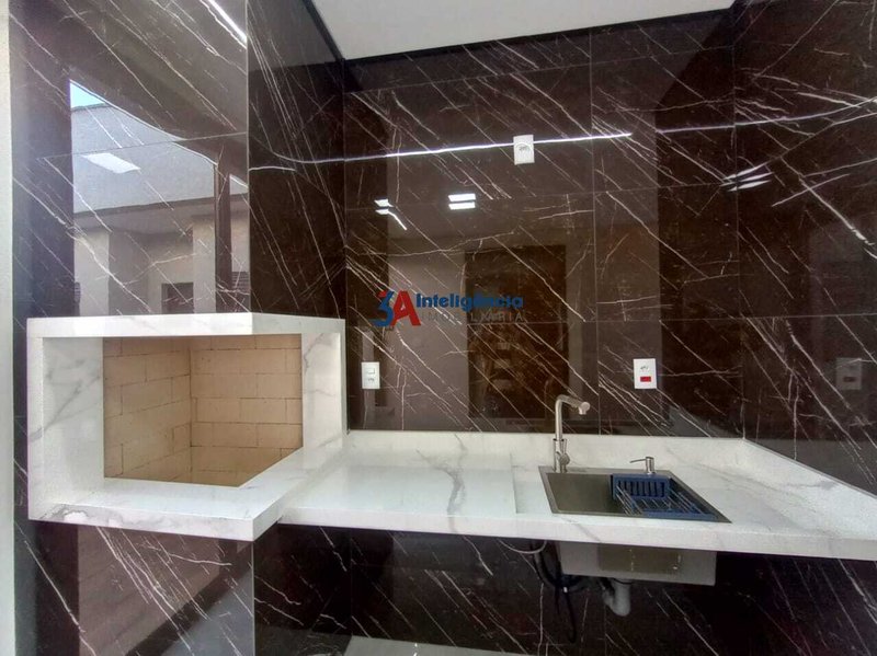 CASA COND. RESERVA IPANEMA – SOROCABA Avenida Presidente Itamar Franco Sorocaba - 
