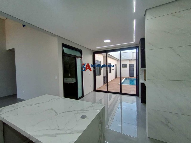 CASA COND. RESERVA IPANEMA – SOROCABA Avenida Presidente Itamar Franco Sorocaba - 