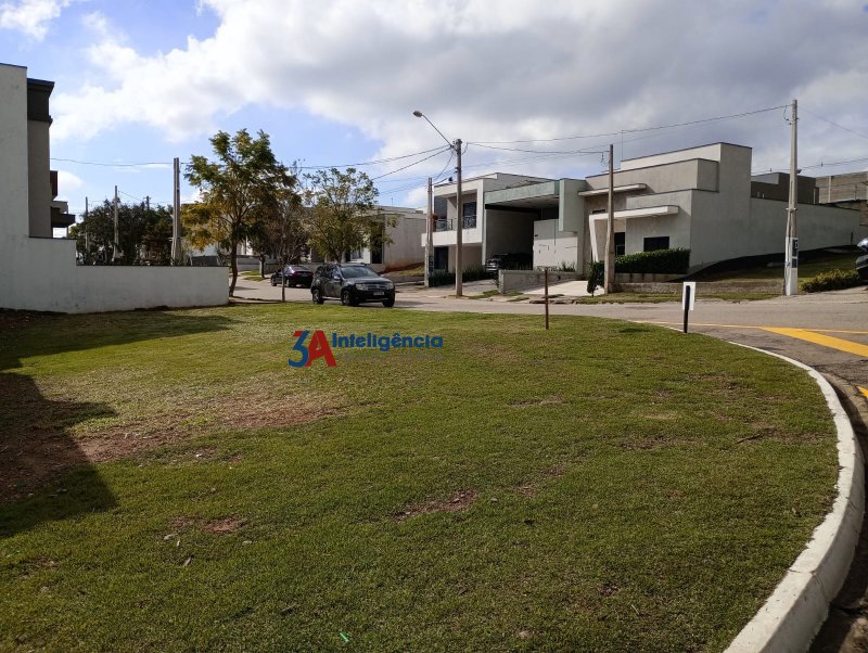 TERRENO COND. VILLAGIO IPANEMA I – SOROCABA  Sorocaba - 